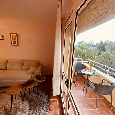 Apartment Summer *
